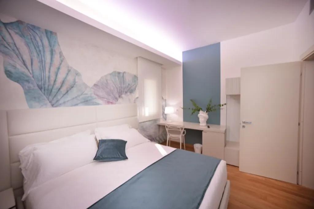 Suite 202 - immagine 1